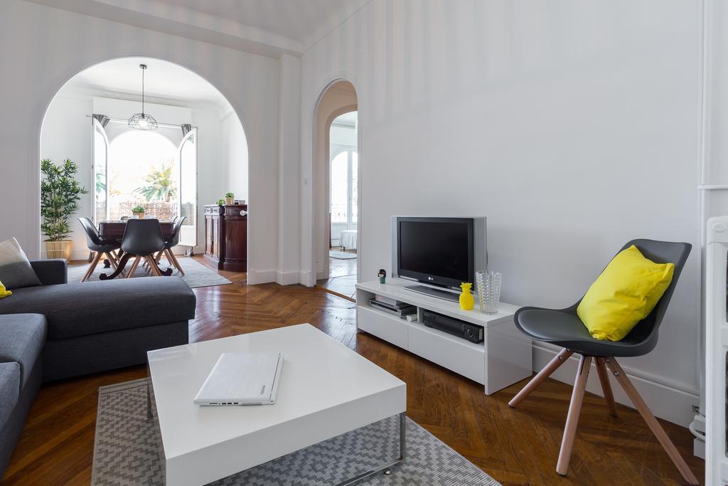 Beautiful Apartment By The Sea Front Nicea Zewnętrze zdjęcie
